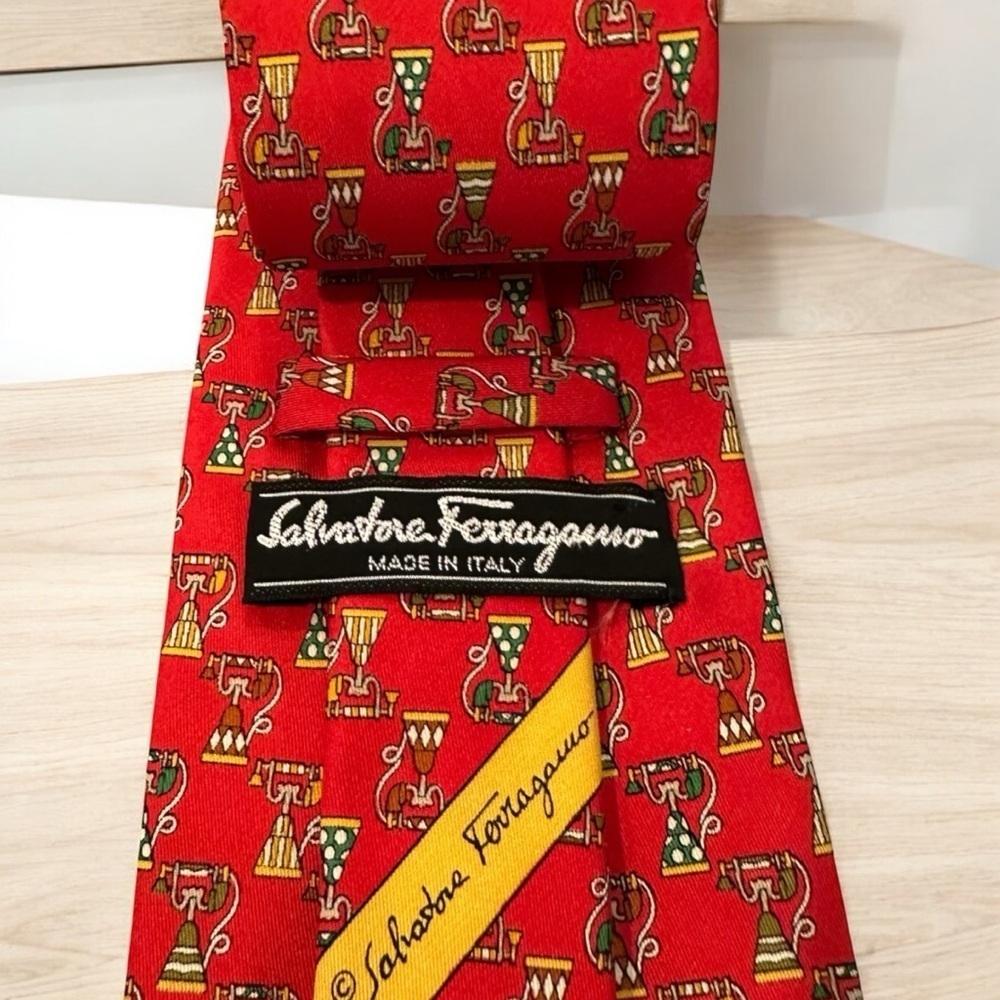 Salvatore Ferragamo Antique Telephone Print 100%‎ Silk Men’s Tie EUC